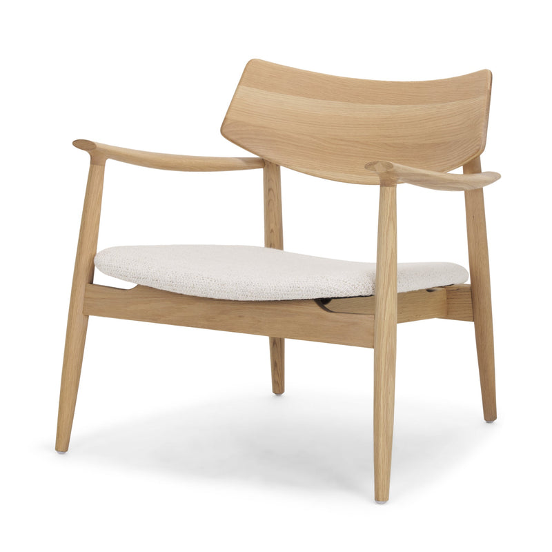 media image for Haggen Upholstered Accent Chair Mercana Mer 71015 2 272