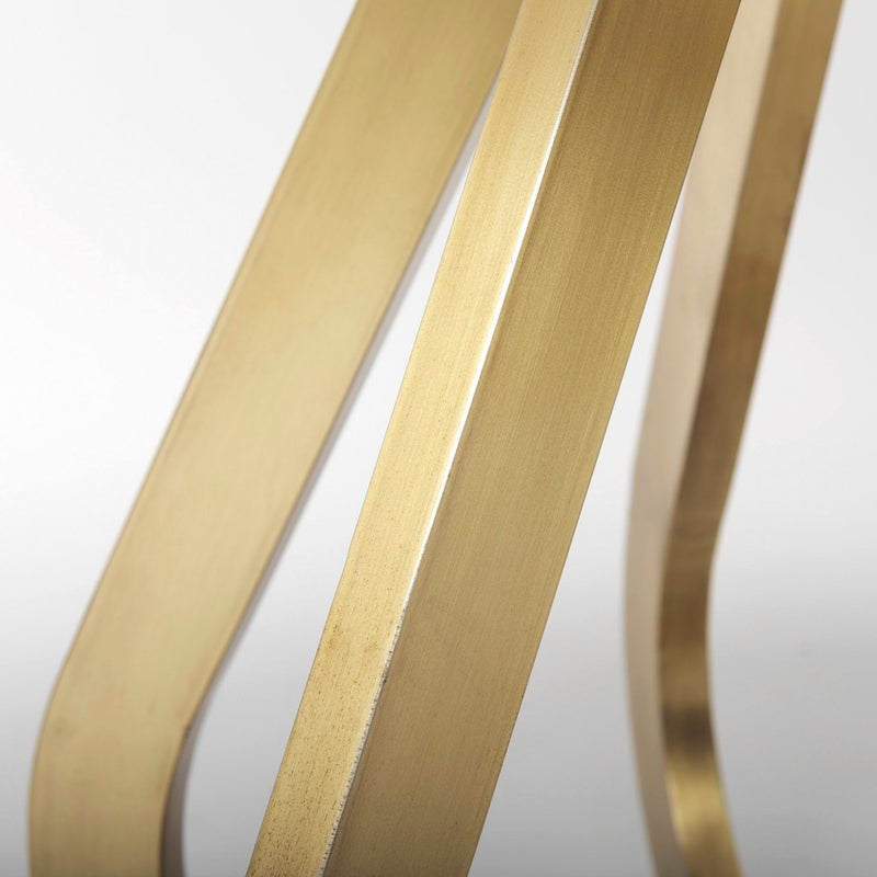 media image for Laurent Dining Table Mercana Mer 68238 Ab 7 237