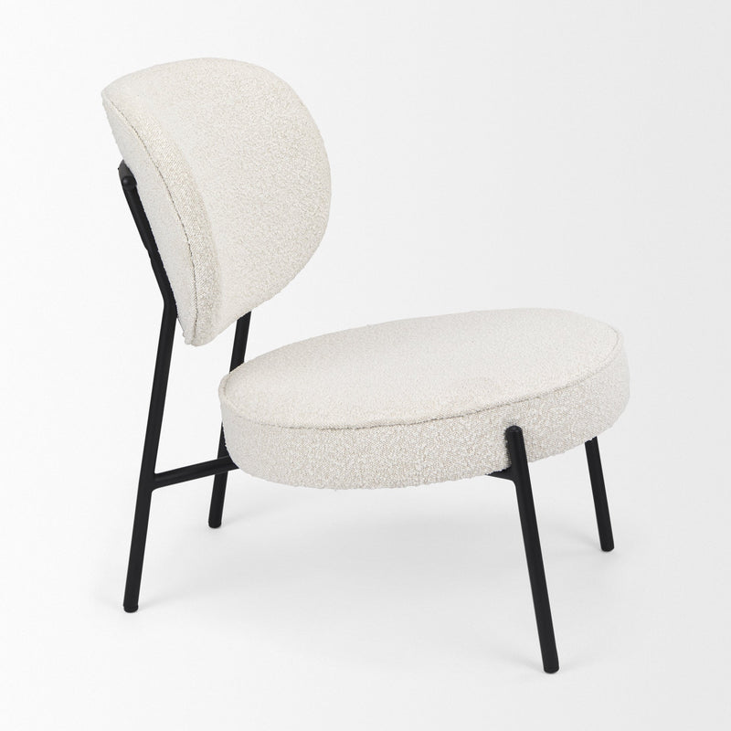 media image for Amelia Accent Chair Mercana Mer 69839 5 213