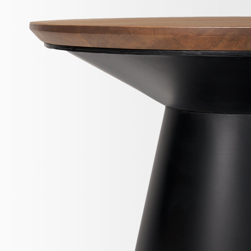 media image for Mitchell End Side Table Mercana Mer 69908 4 278