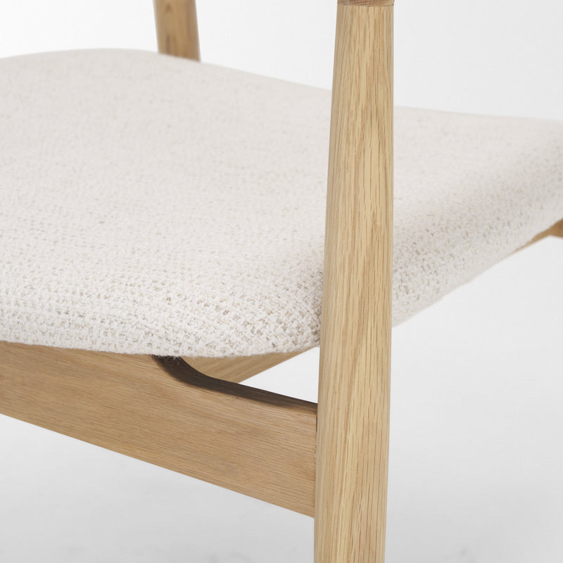 media image for Haggen Upholstered Accent Chair Mercana Mer 71015 18 22