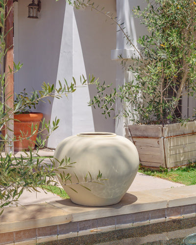 product image for Grand Outdoor Resin Vessel 67