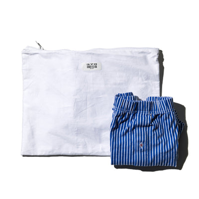 product image of plain pouch 370 design by puebco 1 516