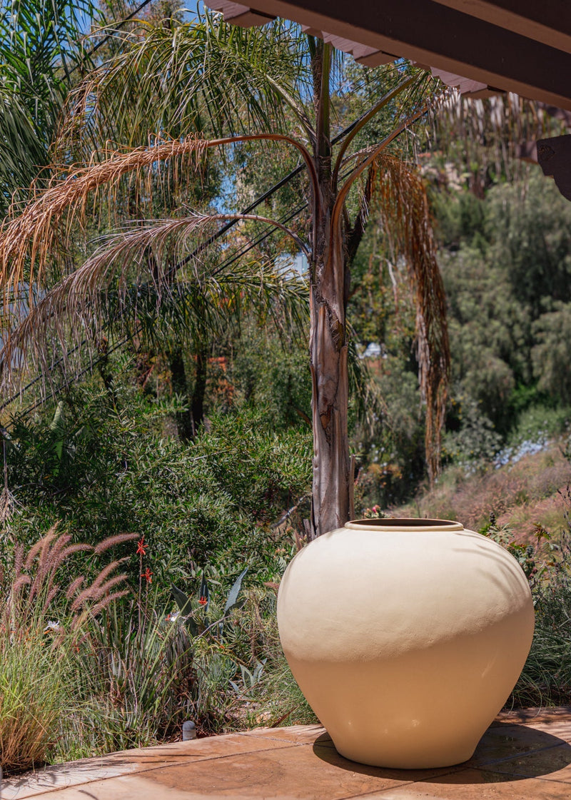 media image for Grand Outdoor Resin Vessel 231