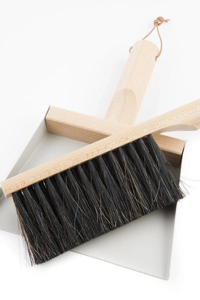 product image for andree jardin mr and mrs clynk grey dustpan brush coffret gift set 2 72