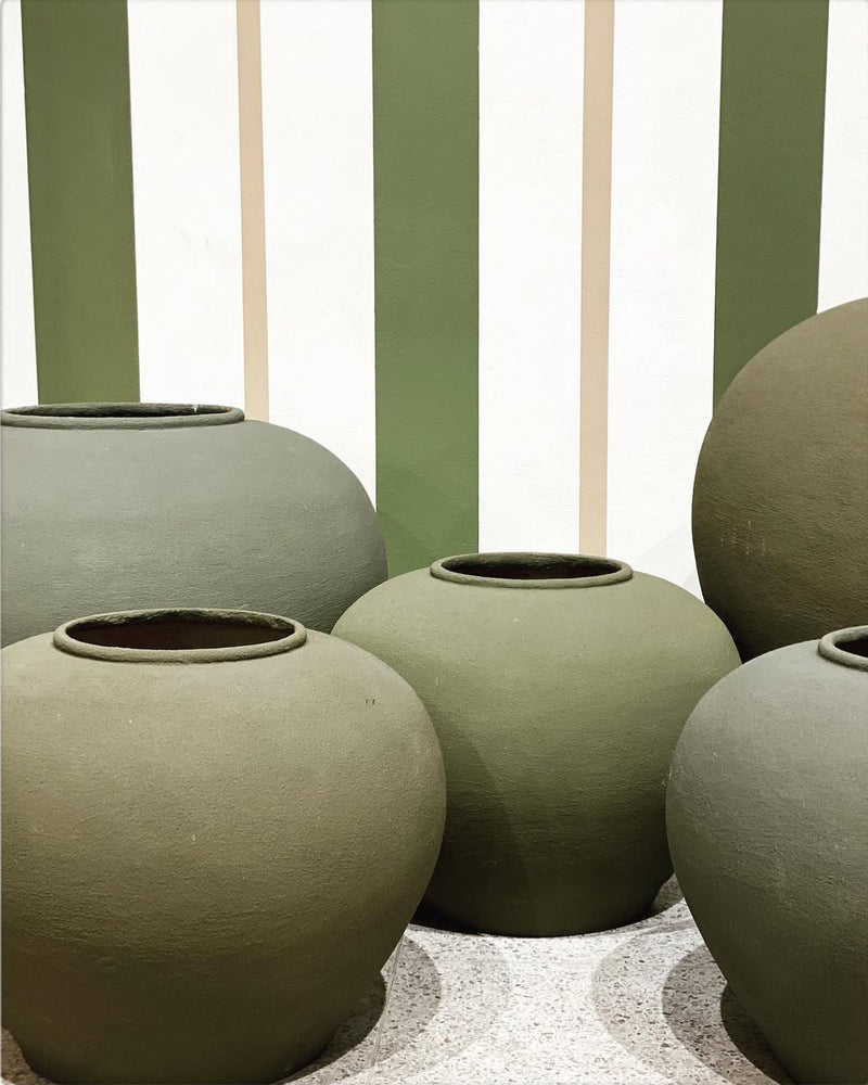 media image for Grand Outdoor Resin Vessel 248