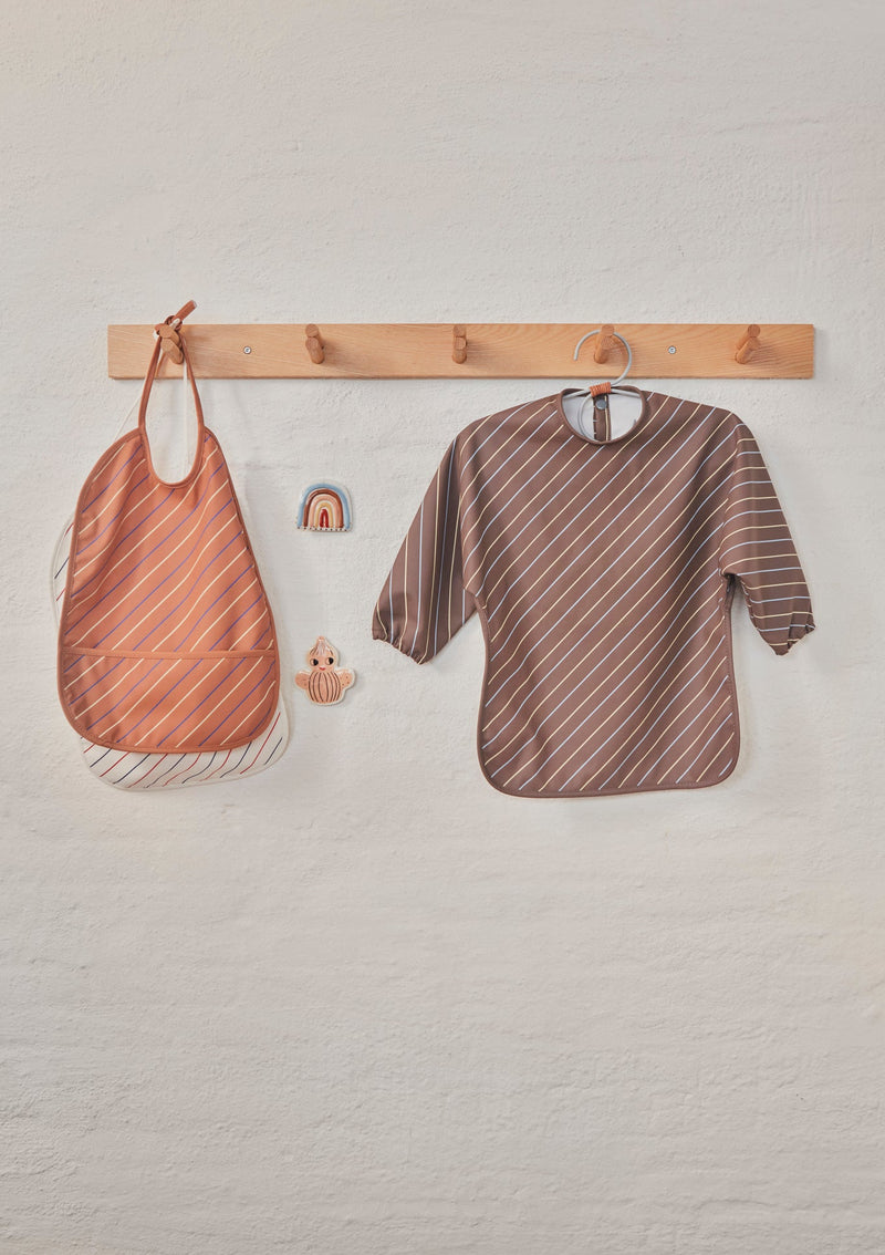 media image for bib striped pack of 2 mellow caramel by oyoy m107166 3 29