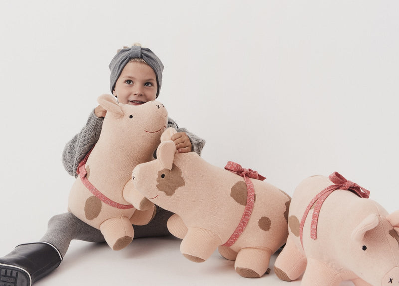 media image for sofie the christmas pig 3 239