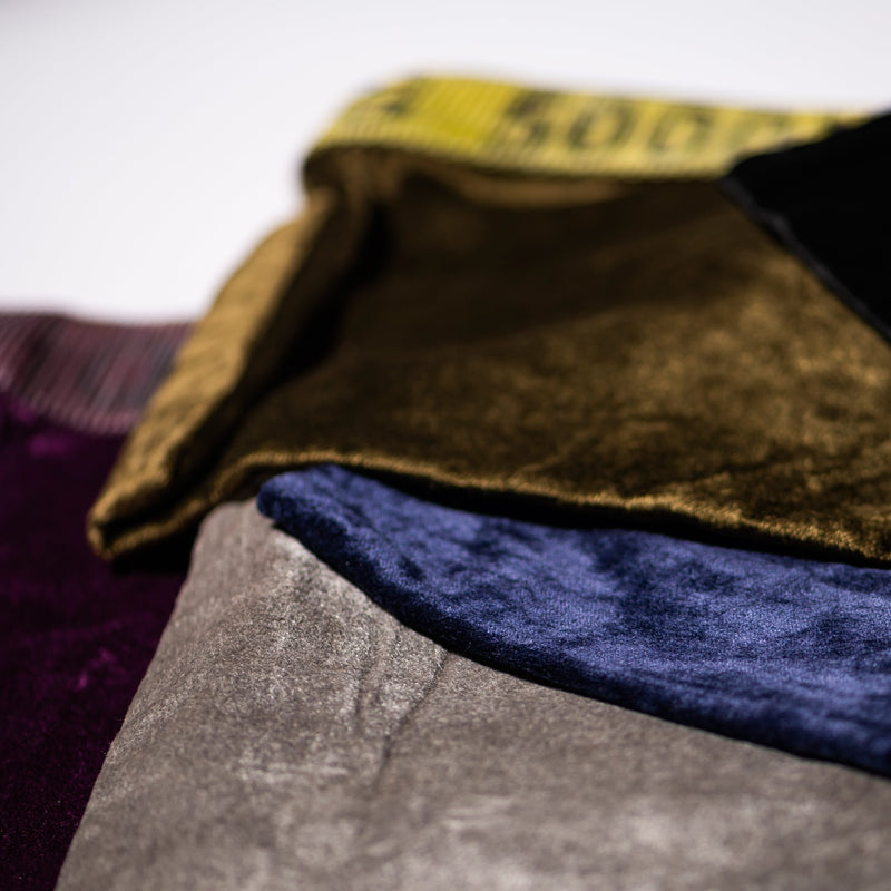 media image for vintage sling belt pouch 44 282