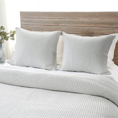 product image of Zuma Mist Blanket in Various Sizes Styleshot Image 579